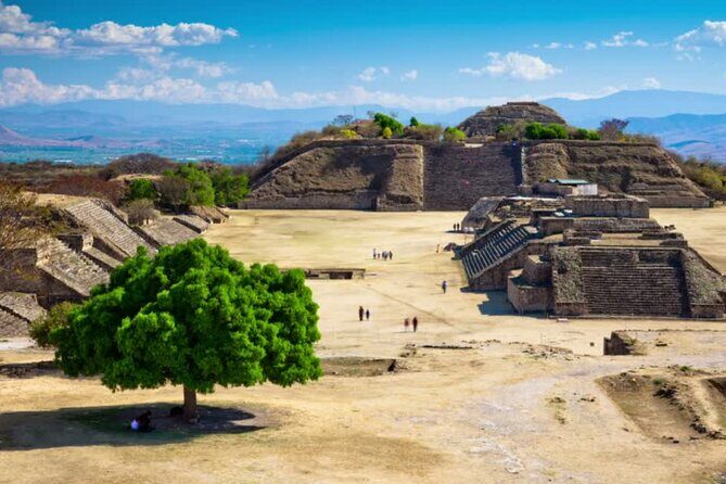 2-Day Guided Tour in Oaxaca with a Certified Guide - Starting Out: The Journey from Huatulco to Oaxaca