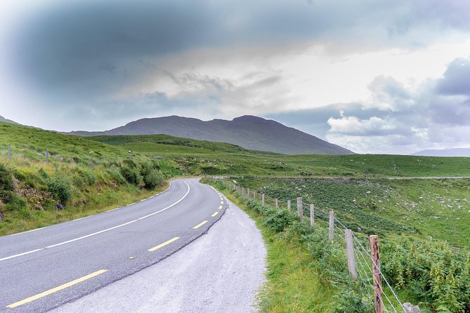 2-Day Killarney and Ring of Kerry Rail Tour From Dublin. - Age Restrictions