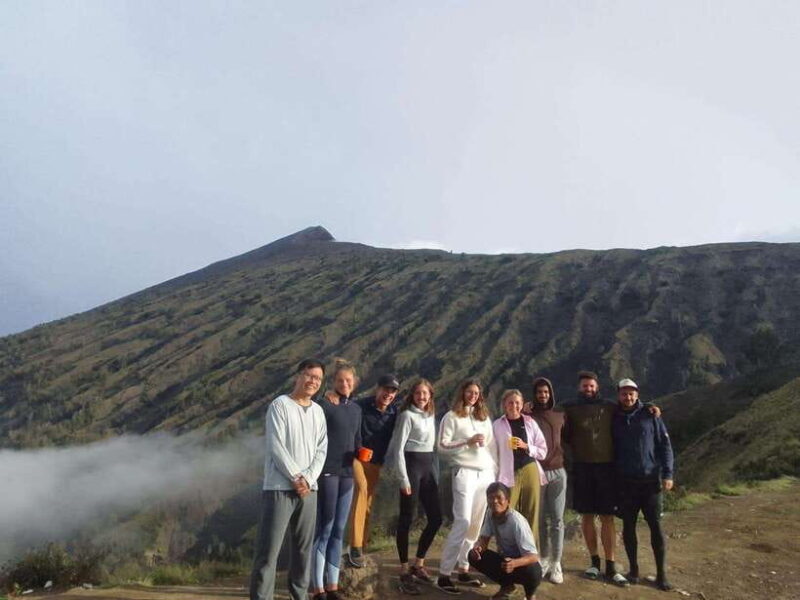 2-Day Mount Rinjani Trekking Summit Tour from Sembalun - Introduction to the Tour and Its Appeal