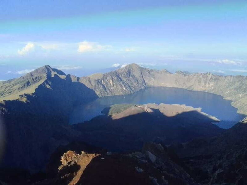 2-Day Mount Rinjani Trekking Summit Tour from Sembalun - Authentic Challenges and Rewards