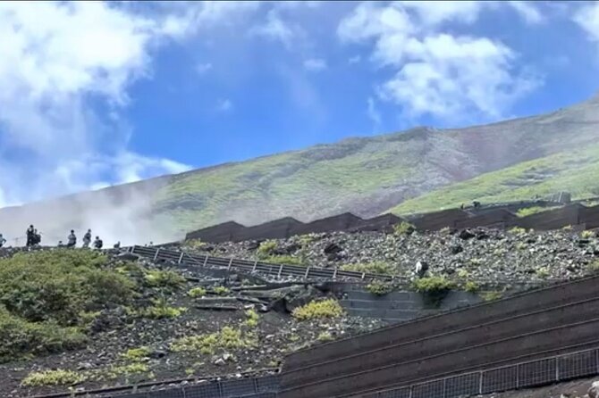 2-Day Mt. Fuji Climbing Tour With Mountain Guide - Customer Feedback and Experiences
