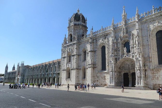 2 Day Pack: Lisbon and Sintra Full Day Tour - Practical Details and What to Expect