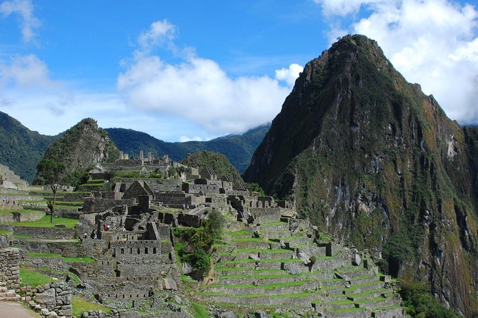 2-Day Private Sacred Valley and Machu Picchu Tour - Inclusions