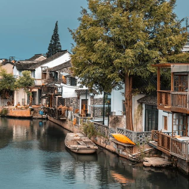2 Day Private Shanghai Skyline to Watertown & Suzhou Garden - Day 1: Shanghai’s Skyline and Historic Landmarks