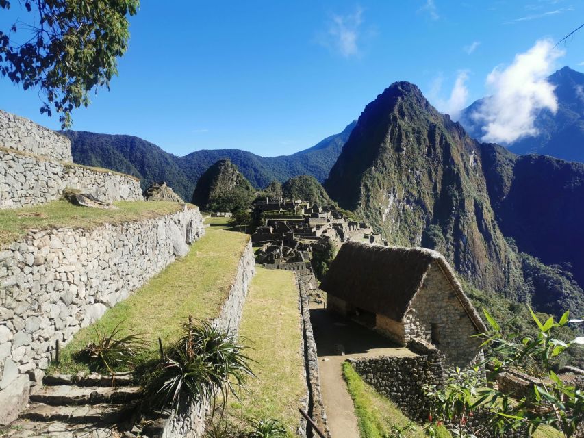 2 Day Sacred Valley and Machupicchu by Vistadome Train - Transportation