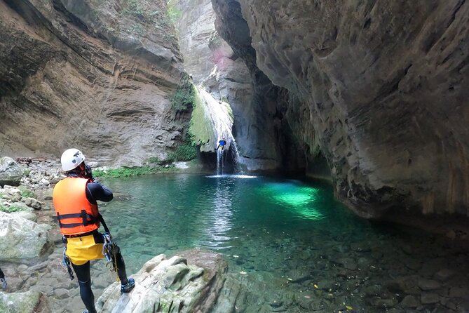 2-Day Tour With Canyoning and Rappelling to the Infiernillo Canyon - Health and Safety Requirements