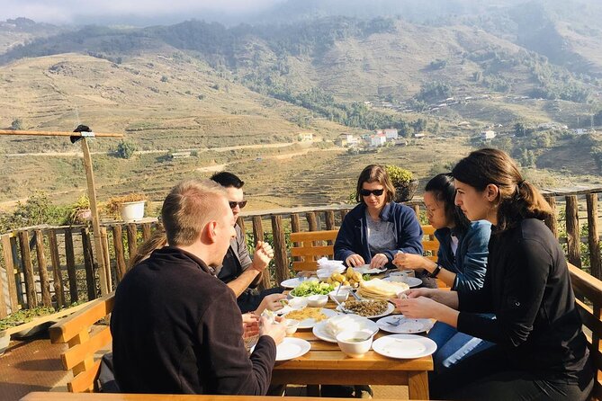 2-Day Trekking Adventure of Sapa From Hanoi With Night Bus - Group Size and Composition