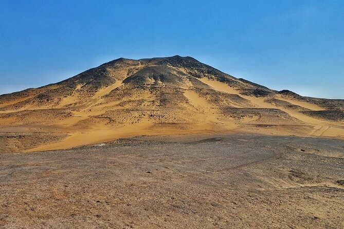 2 Day Trip to Bahariya Oasis White Desert From Cairo - Exploring the White Desert