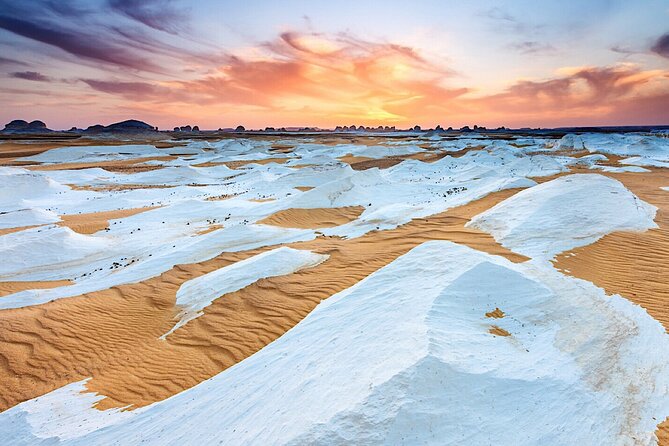 2 Day Trip to Bahariya Oasis White Desert From Cairo - Highlights of the Mummies Museum