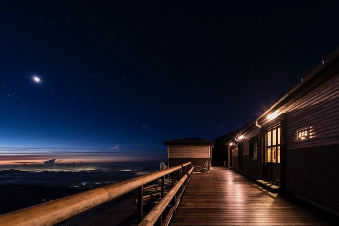 2-Day World Heritage Mt. Fuji Sunrise Climbing Tour From Tokyo - Meeting and Pickup