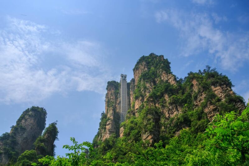 2-Day Zhangjiajie Tour Including Yuanjiajie Mountains - Itinerary Details: Day 1
