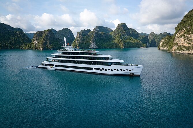 2 Days 1 Night Discovery Halong Lan Ha Bay Group for 2 Adults - Included Services
