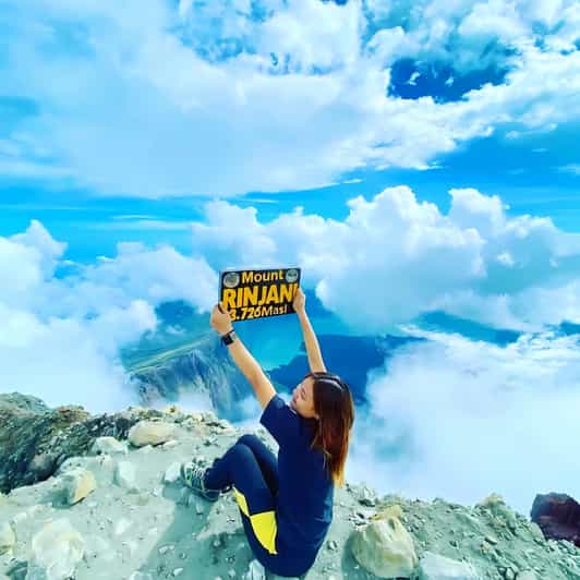 2 Days 1 Night Mount Rinjani Summit Join With a Group Tour - Tour Overview