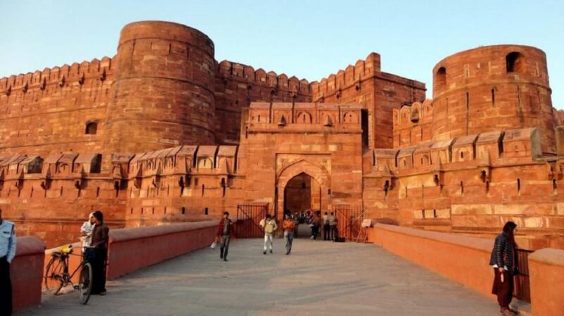 2 Days Agra and Jaipur Tour From Delhi by Car - Journey to Jaipur