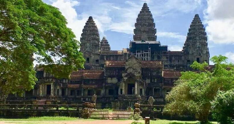 2-Days Angkor & Banteay Srei & Kulen Mountian Waterfall Tour - FAQ