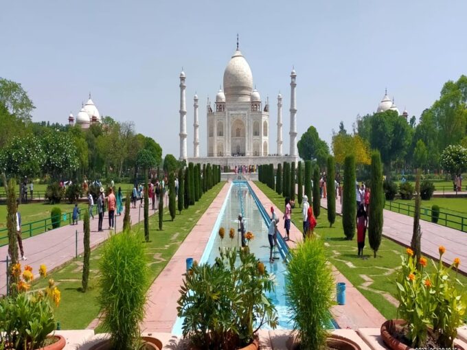 2 Days Delhi City and Agra Taj Mahal Tour by Car - Frequently Asked Questions