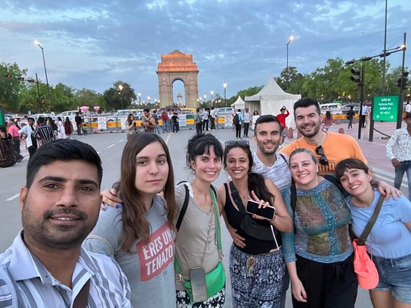 2 Days: Delhi & Taj Mahal at Sunrise Agra Tour by Car - Day 2 Activities