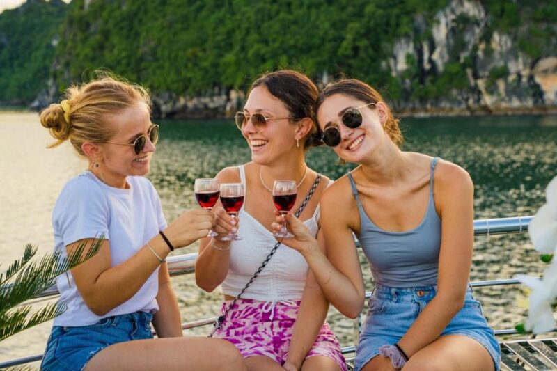 2- Days Ha Long - Lan Ha Bay Boat Tour. - Key Points
