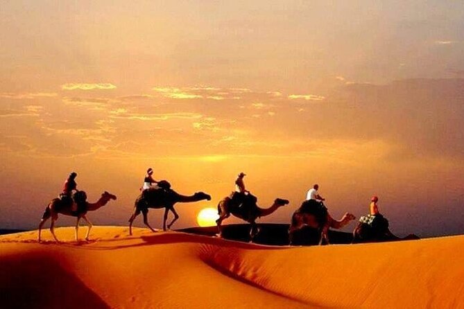 2 Days Luxury Tour to Merzouga Desert From Fez With Small Group - Group Size Restrictions