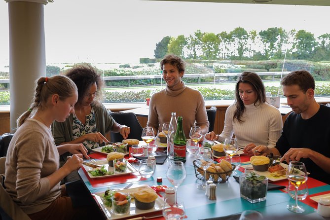 2 Days Mont Saint Michel, Loire Castles Guided Tour - Château Experiences