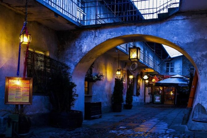 2 Days Tour to Auschwitz and Krakow From Warsaw - Reviews and Feedback