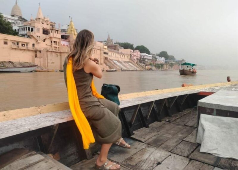 2 Days : Varanasi Private Guided Tour With Airport Pickup - Experience Highlights
