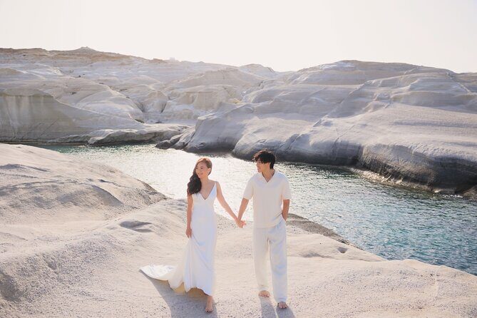 2 Hour Athens Styled Photoshoot with professional photographer - The Sum Up