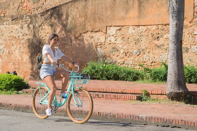 2 Hour Bike Rental Colonial Zone / Santo Domingo - Family and Group Options