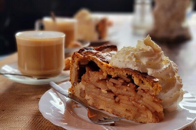 2 hour food tasting Tour in Amsterdam Group Tour - An In-Depth Look at the 2-Hour Food Tasting Tour in Amsterdam