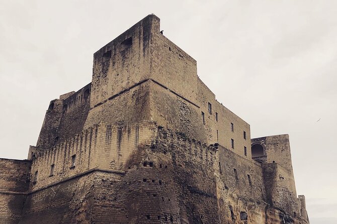 2-Hour Guided Tour of Castel Dellovo From a Unique Perspective - Highlights of the Guided Experience