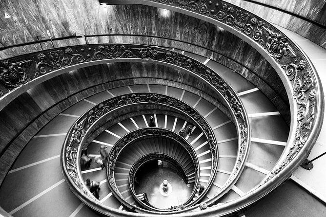 2-Hour Guided Vatican Museums and the Sistine Chapel Night Tour - Masterpieces and Artists