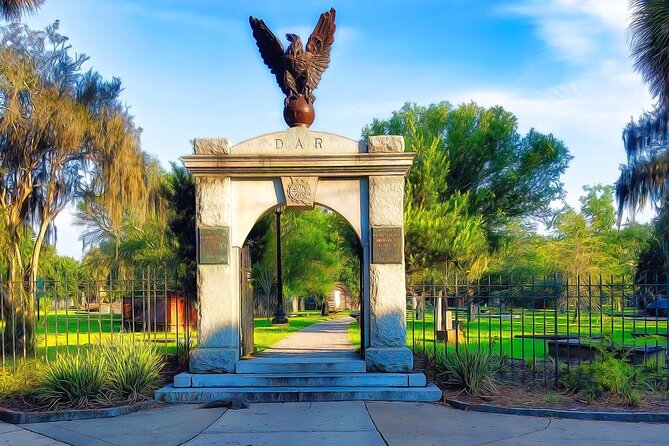 2 Hour Historical Walking Tour in Savannah - Exploring Savannah Beyond the Tour