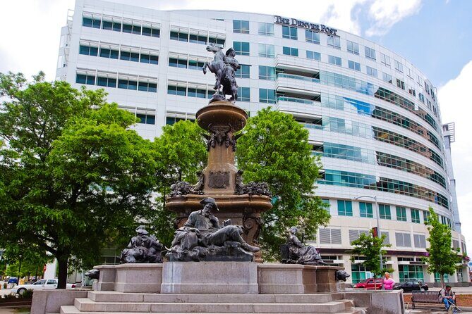 2 Hour Holiday Treasures Christmas Private Tour in Denver - Who Should Consider This Tour?