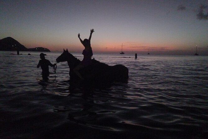 2 Hour Horseback Riding Sunset Tour with Dore's Riding Stable - What the Itinerary Looks Like