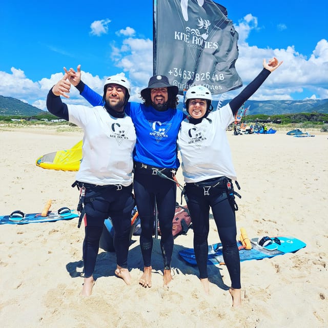 2-Hour Kitesurfing Course - Day 1: Kitesurfing Intro Class