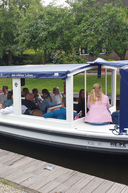 2 hour Luxury Private Closed Boat Tour with Local Guide - Who Would Love This Experience?