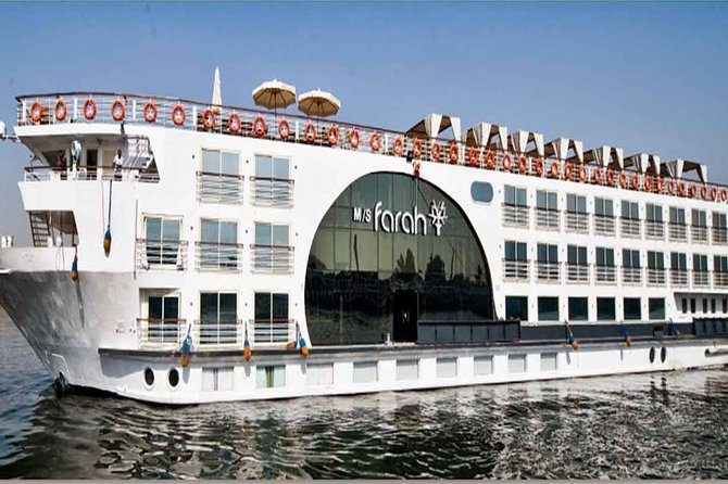 2-Hour Nile River Dinner Cruise From Cairo - Entertainment Highlights