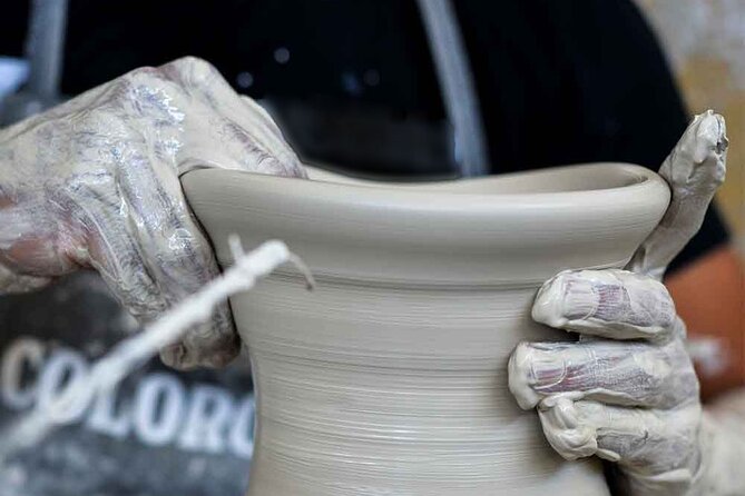 2-Hour Pottery Making Workshop in Ragusa - Participation Details