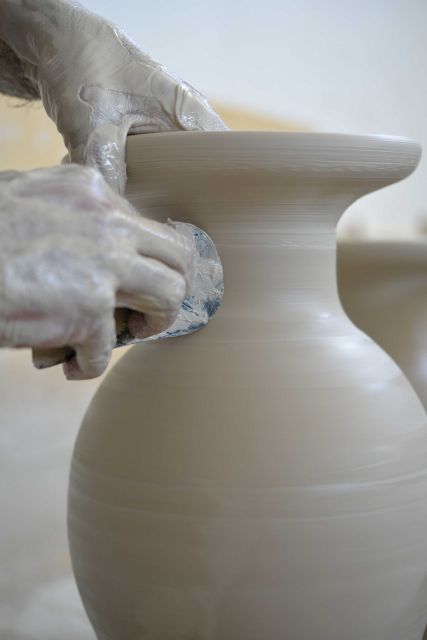 2-Hour Pottery Making Workshop in Ragusa - Booking Information