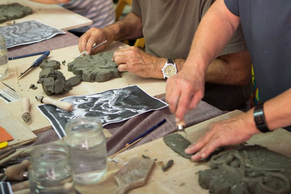 2-Hour Pottery Making Workshop in Ragusa - Taking in the Art Studio Atmosphere