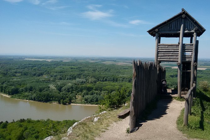2-Hour Private Hiking Tour to Meet History at Braunsberg Mountain From Vienna - Pricing and Availability
