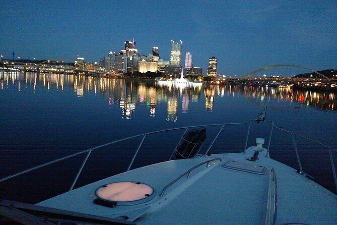 2 Hour Private Sightseeing Charter Boat Cruise - A Closer Look at the 2-Hour Private Sightseeing Charter Boat Cruise in Pittsburgh