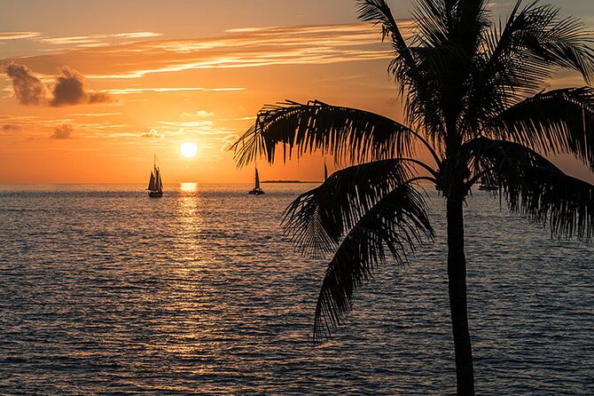 2-Hour Private Sunset Cruise on a Tiki Bar Boat in Key West - Exploring the Tiki Bar Boat