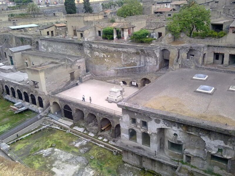 2-Hour Private Tour of the Ruins of Herculaneum - Key Points