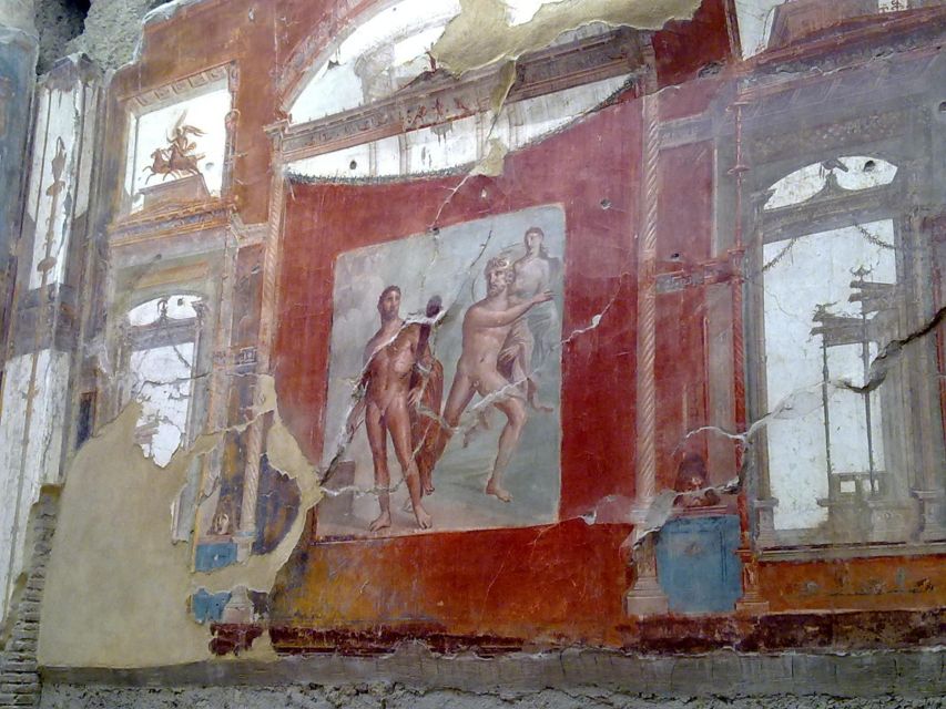 2-Hour Private Tour of the Ruins of Herculaneum - Grande Palestra and Volcanic Evidence
