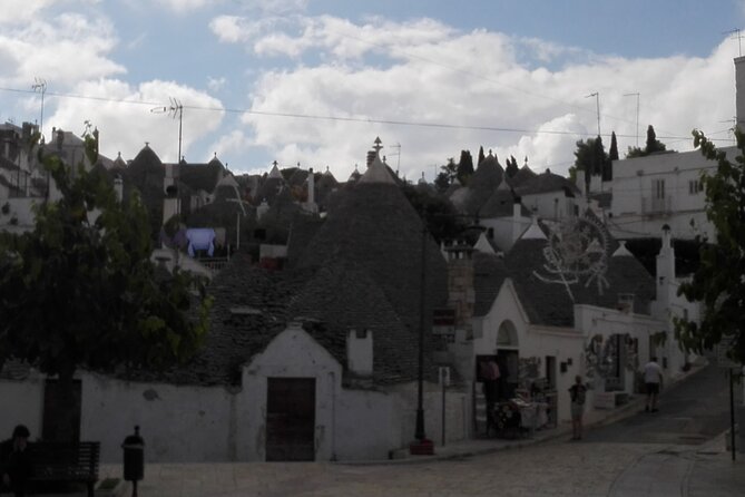 2-Hour Private Transport From Matera to Alberobello and Return - Key Points