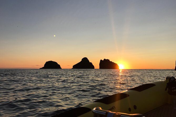 2 hour Round Trip in Vestmannaeyjar on a RIB Boat - Exploring Vestmannaeyjar from the Water