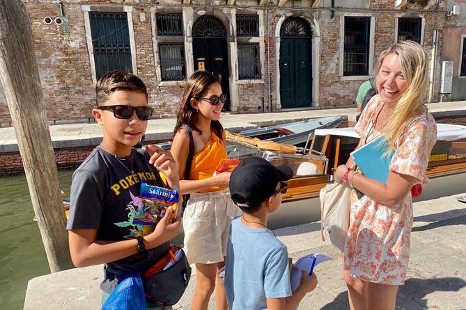 2-Hour Venice With Kids and Family Friendly Private Guided Tour - Expert Local Guide and Expertise