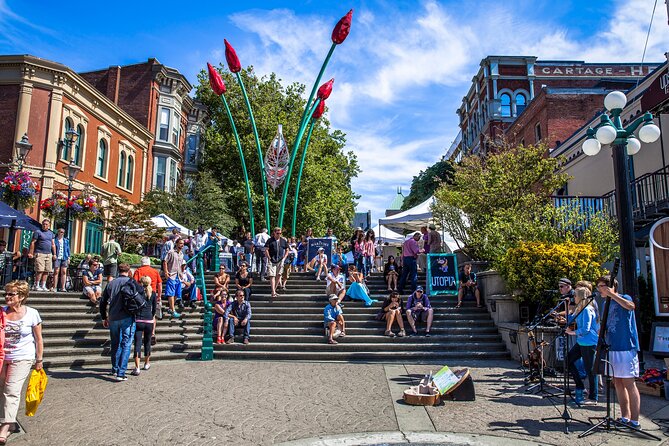 2-Hour Victoria Highlights Private Walking Tour - Accessibility and Transportation