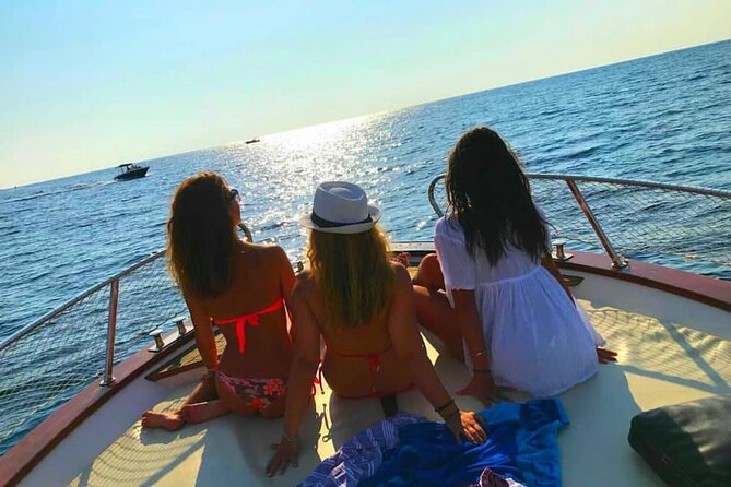 2 Hours Aperitif on Boat at Sunset - Scenic Boat Tour